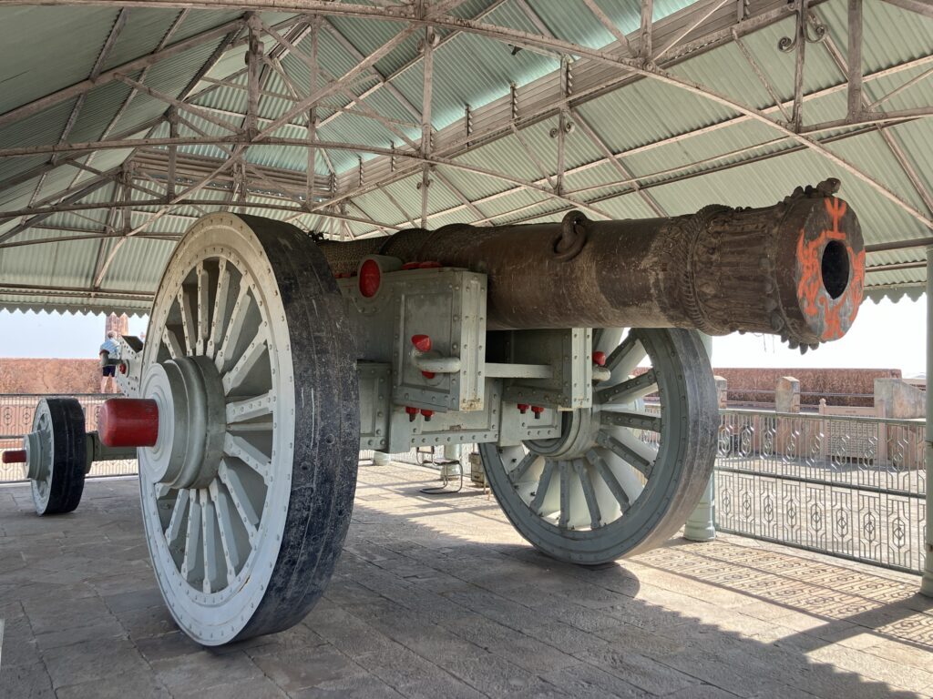 Jaigarh Fort & Nahargarh Fort