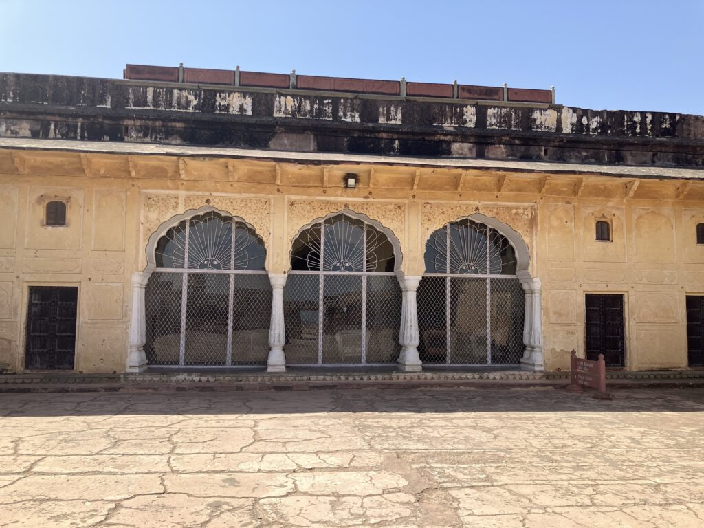 Jaigarh Fort & Nahargarh Fort