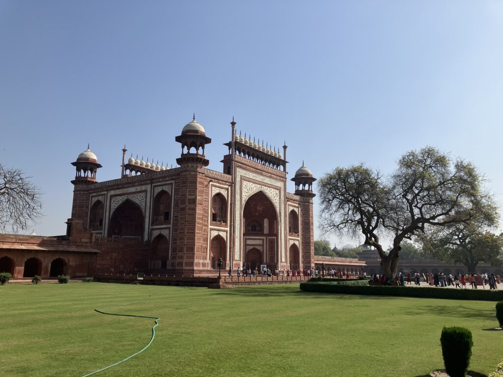 Taj Mahal & Agra Fort