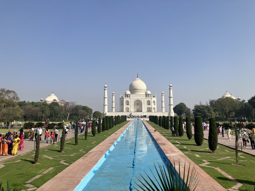 Taj Mahal & Agra Fort