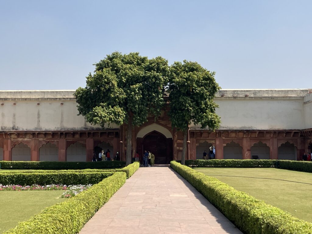 Taj Mahal & Agra Fort