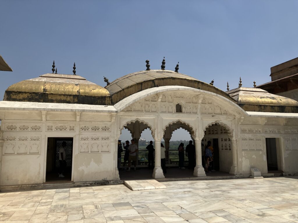 Taj Mahal & Agra Fort